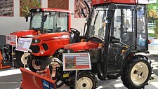 Traktory Yanmar